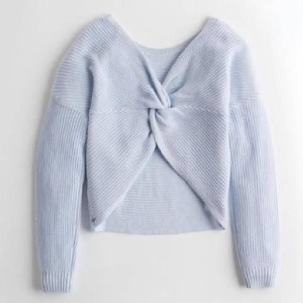 NWOT Hollister tie front sweater